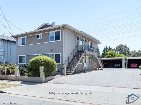 676 Johanna Avenue, Unit 2, Sunnyvale, CA 94085