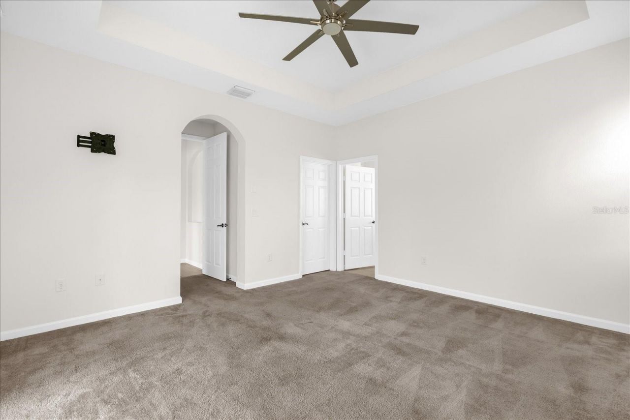 16780 Meadows Street , Clermont, FL 34714 Photo