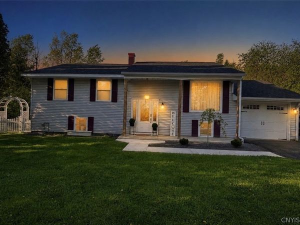 9529 Chapman Road , New Hartford, NY 13413