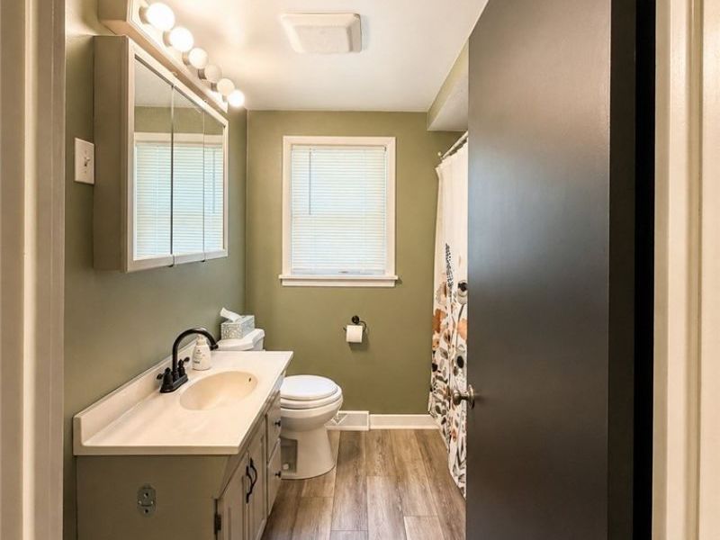 1046 Wilshire Drive, Youngstown, OH 44511 Photo 12