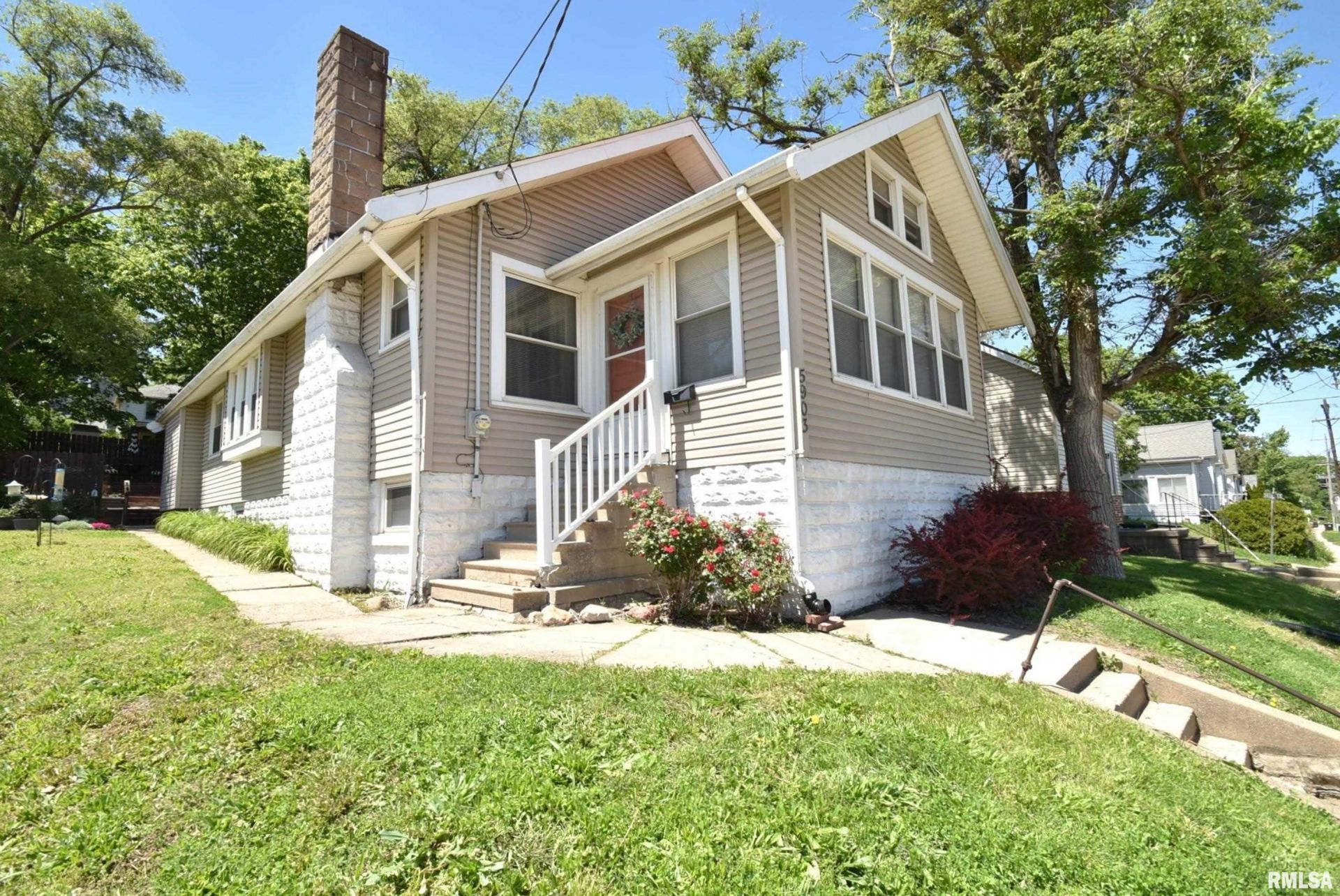 5903 S Adams Street, Bartonville, IL 61607 Main Photo