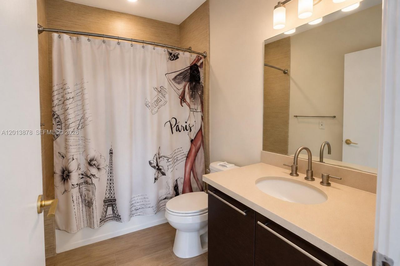 7930 East Dr, Unit 506, North Bay Village, FL 33141 Photo