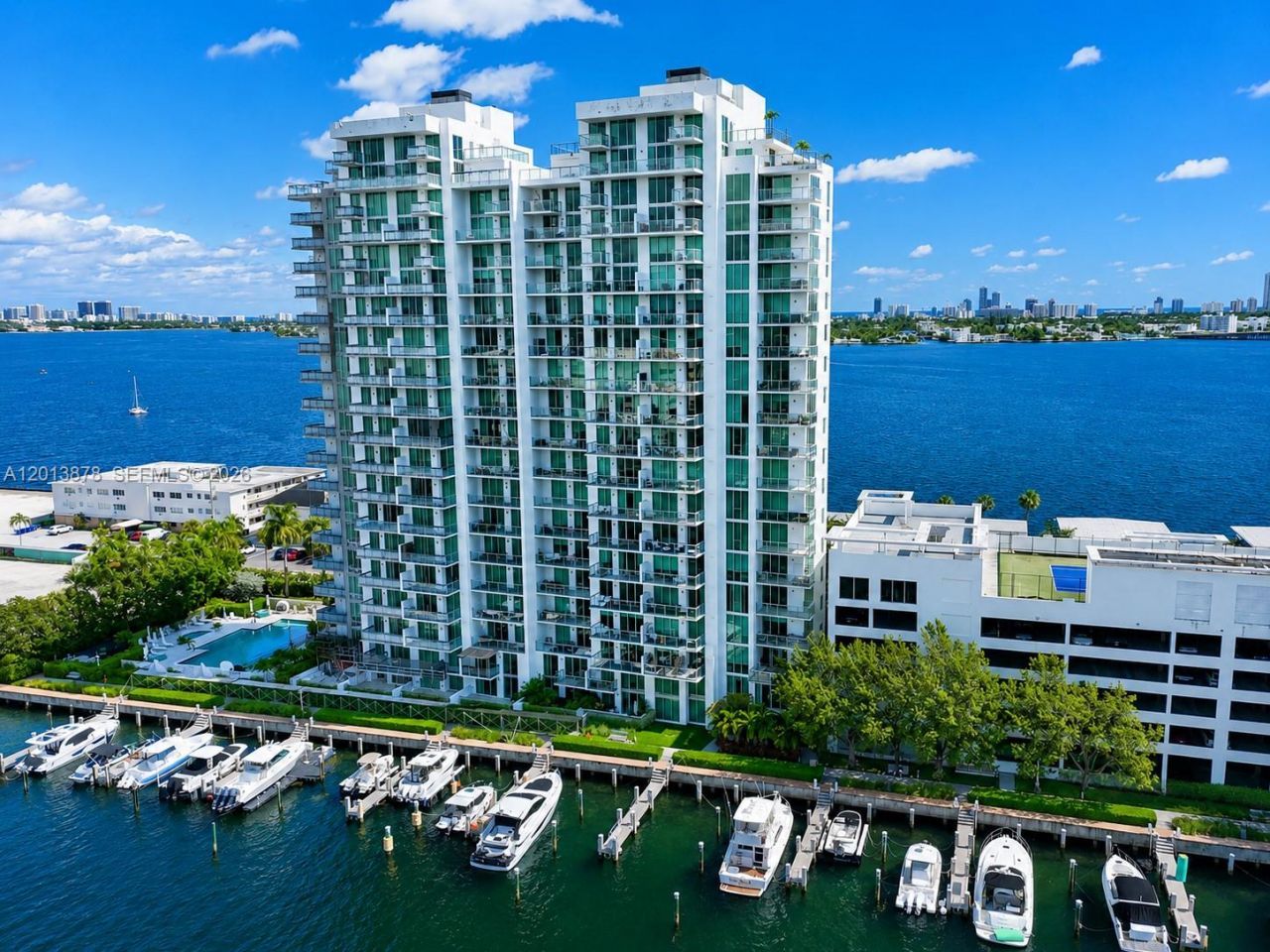 7930 East Dr, Unit 506, North Bay Village, FL 33141 Photo