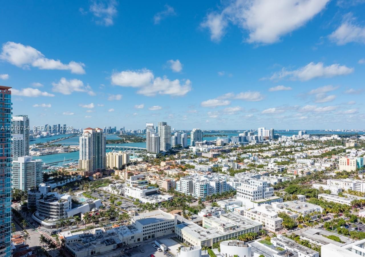 50 S Pointe Dr , Unit 3302, Miami Beach, FL 33139 Photo