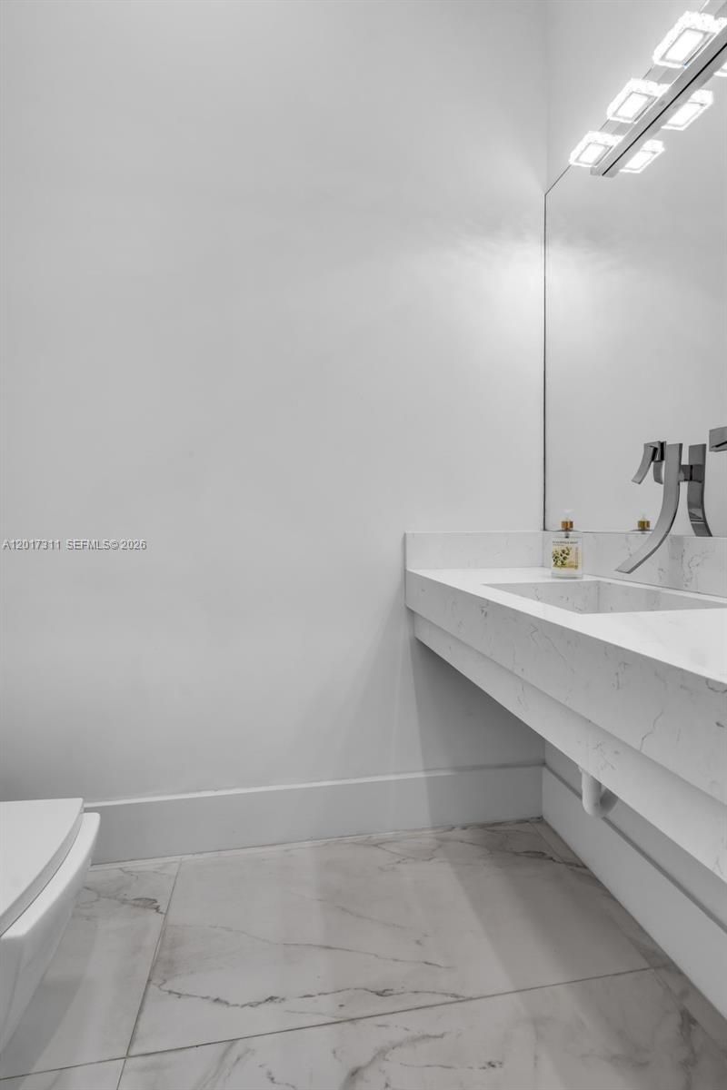 1010 Genoa St, Coral Gables, FL 33134 Photo