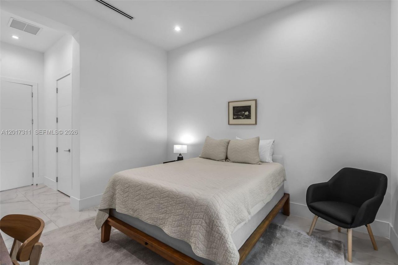 1010 Genoa St, Coral Gables, FL 33134 Photo