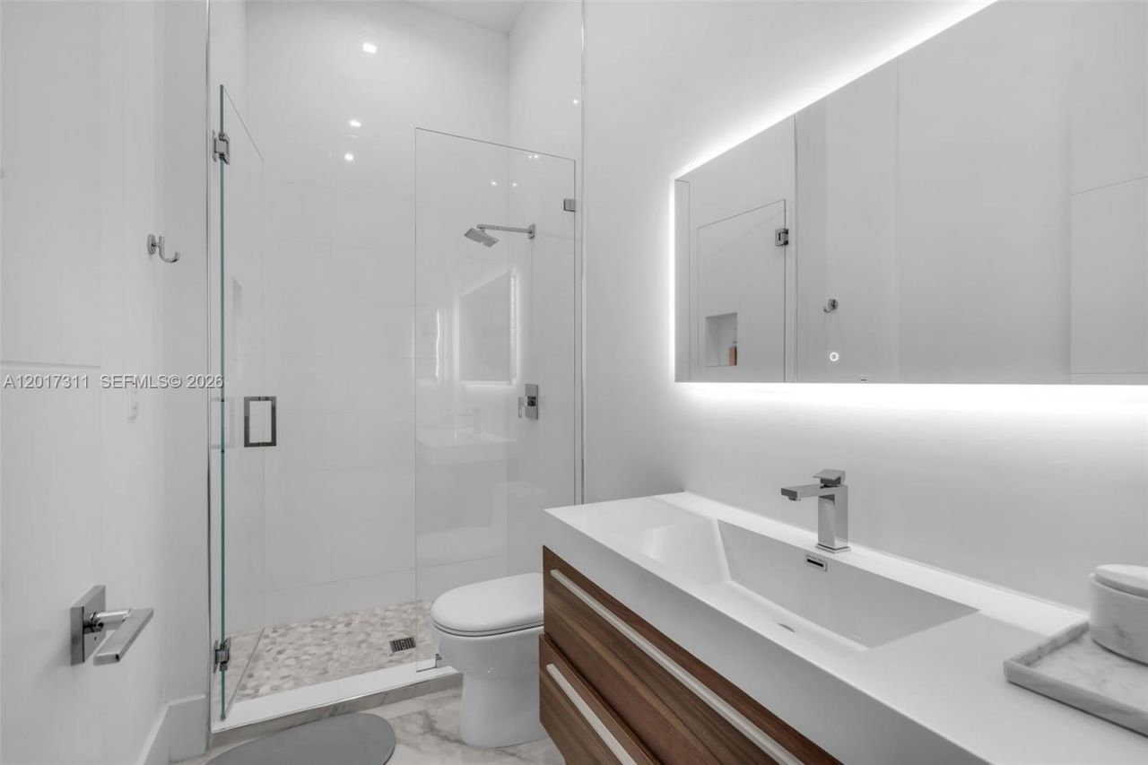 1010 Genoa St, Coral Gables, FL 33134 Photo