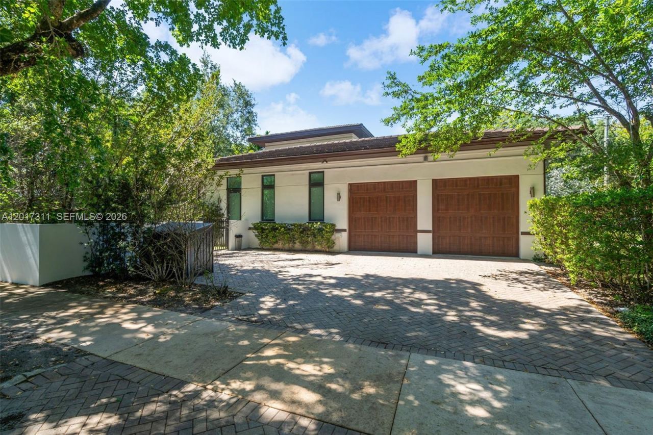 1010 Genoa St, Coral Gables, FL 33134 Photo
