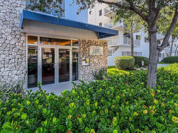 1331 Lincoln Rd , Unit 704, Miami Beach, FL 33139