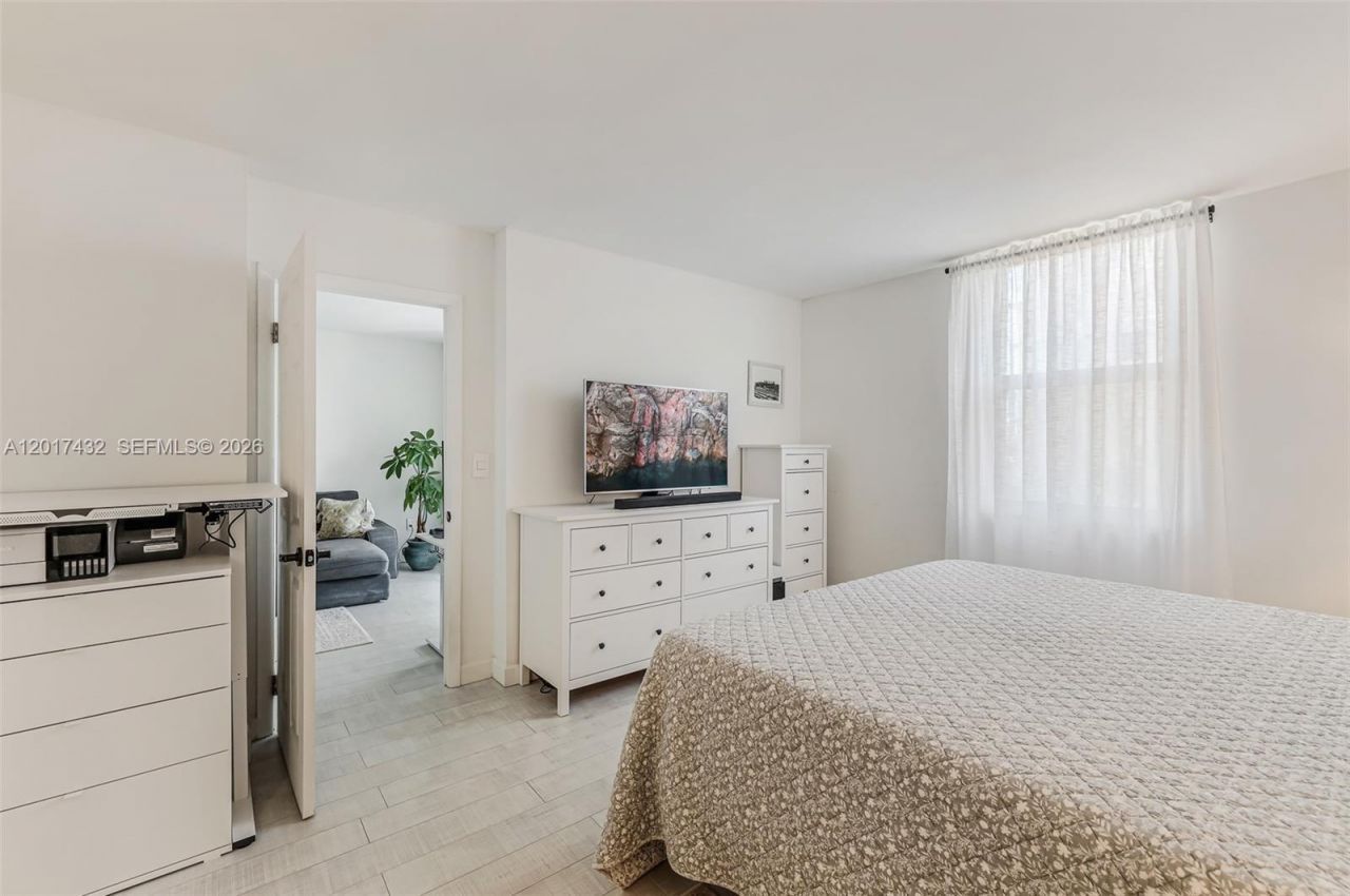 1331 Lincoln Rd, Unit 704, Miami Beach, FL 33139 Photo