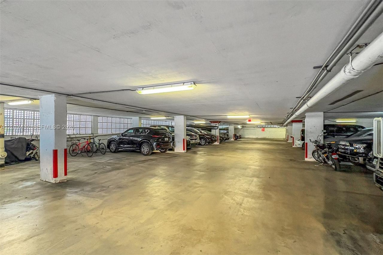 1331 Lincoln Rd , Unit 704, Miami Beach, FL 33139 Photo