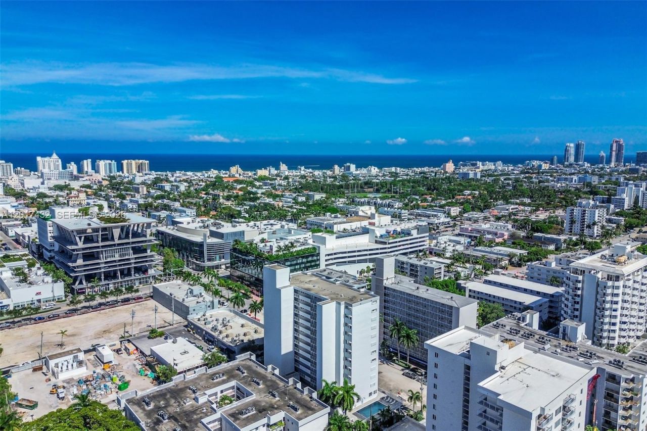 1331 Lincoln Rd , Unit 704, Miami Beach, FL 33139 Photo