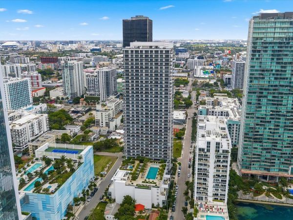 600 NE 27th St , Unit PH2, Miami, FL 33137