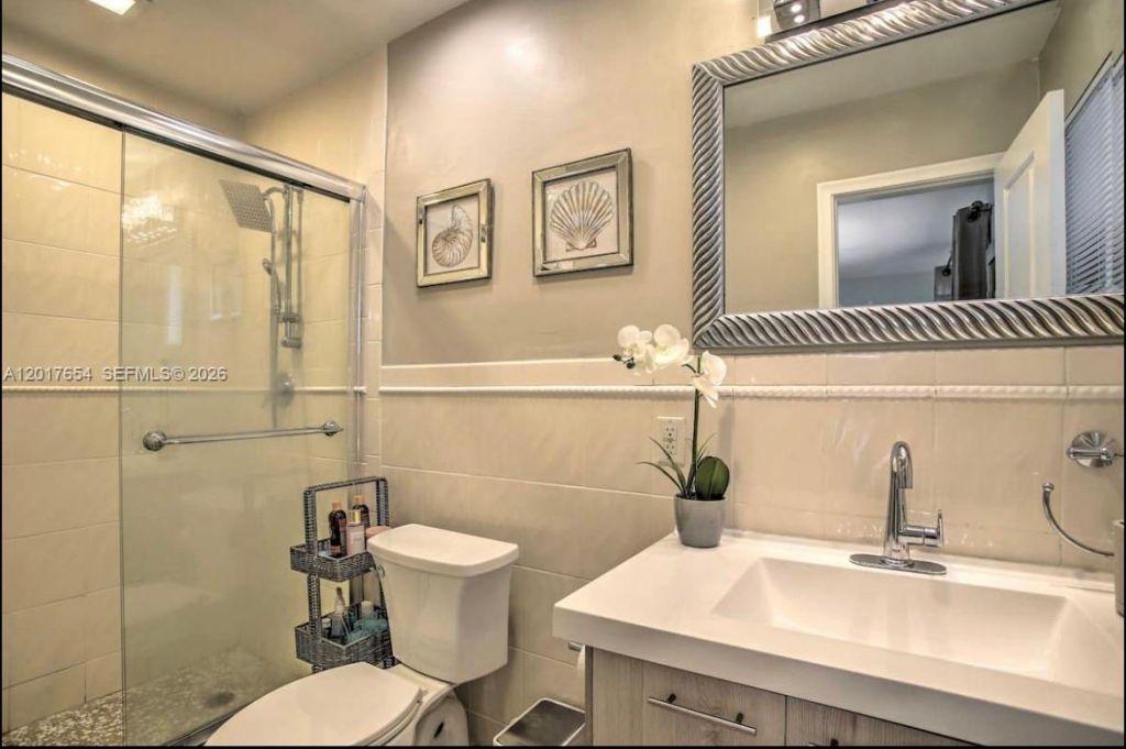 2169 Imperial Point Dr , Fort Lauderdale, FL 33308 Photo