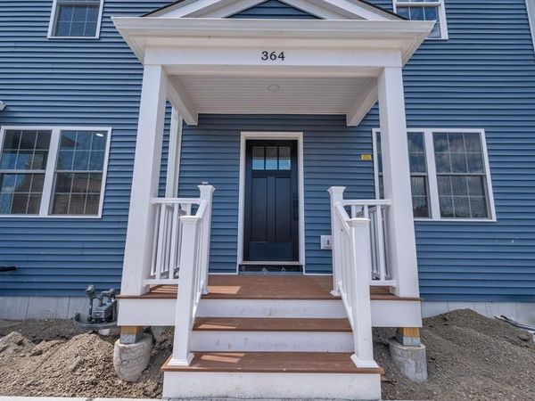 364 High St, Fall River, MA 02720
