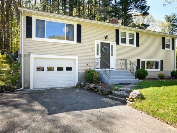 319 Malden Street, Holden, MA 01520