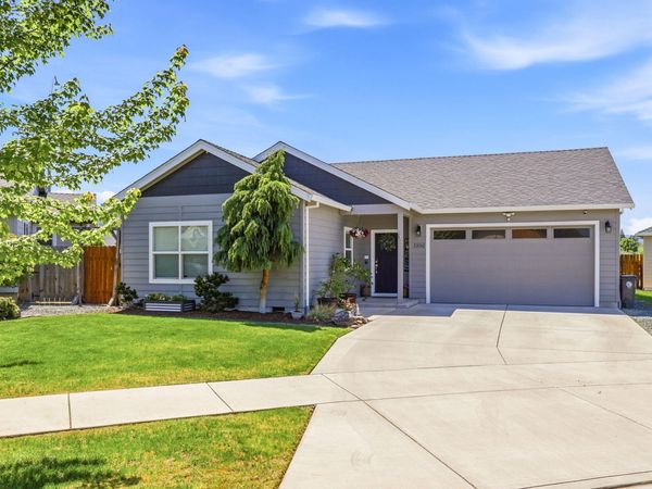 1956 Layla Drive, Medford, OR 97501