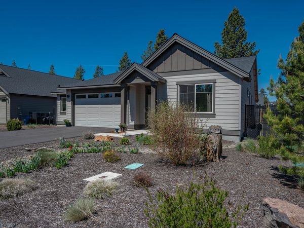 51911 Campfire Drive, La Pine, OR 97739