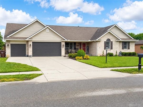 160 Cousins Drive, Carlisle, OH 45005