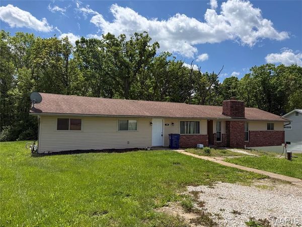 106 Schemmer Road , Wright City, MO 63390
