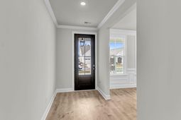 726 Maynard Lane photo 4