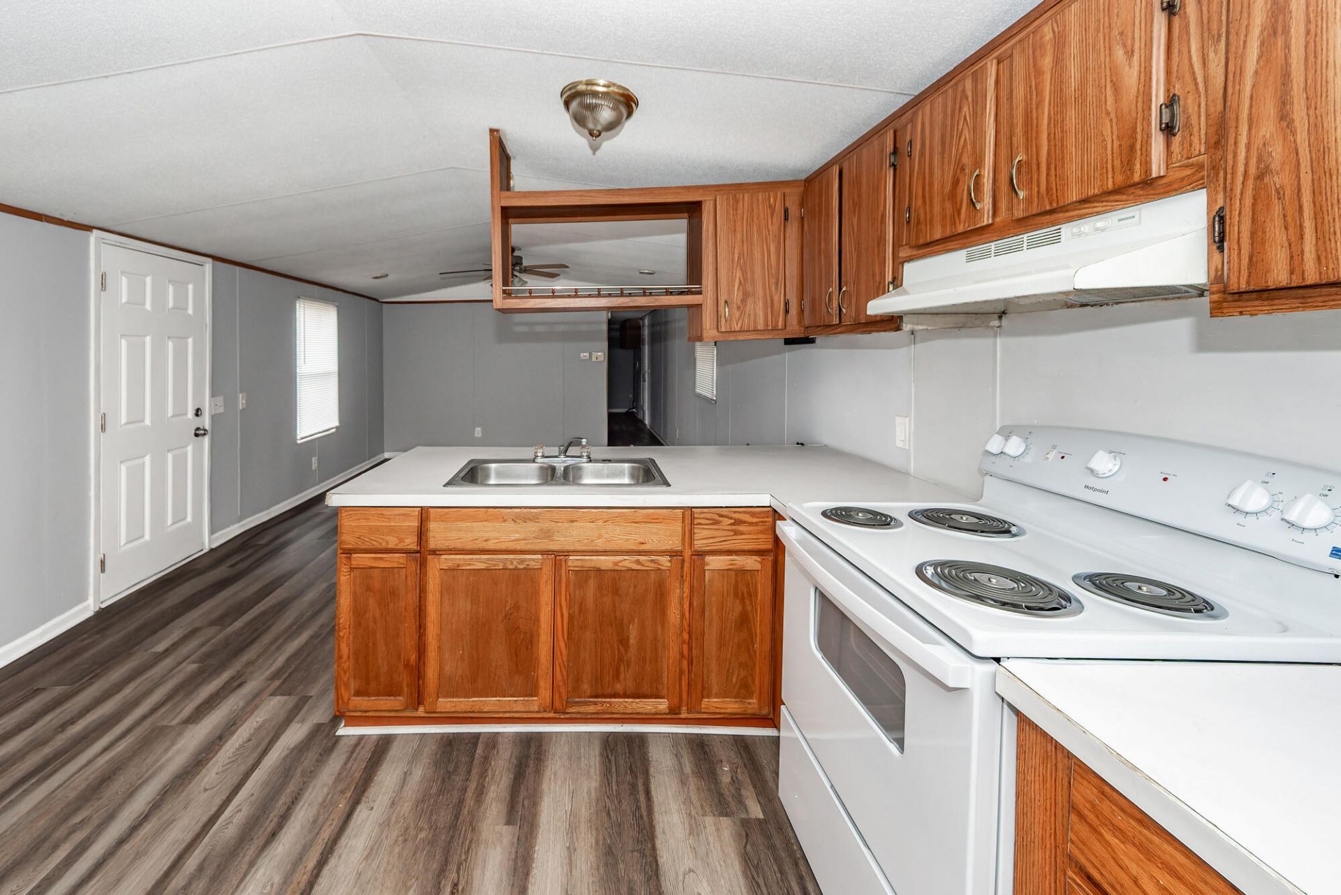 5475 Califf Road Photo 11