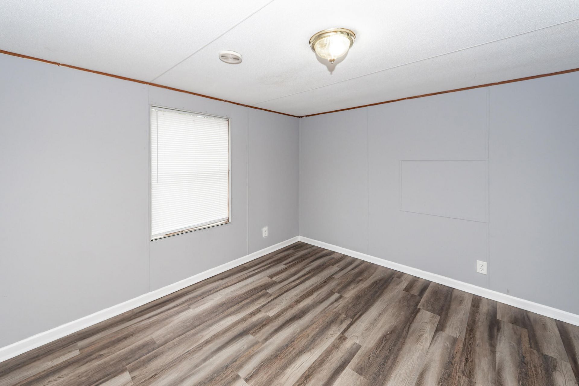 5475 Califf Road Photo 13