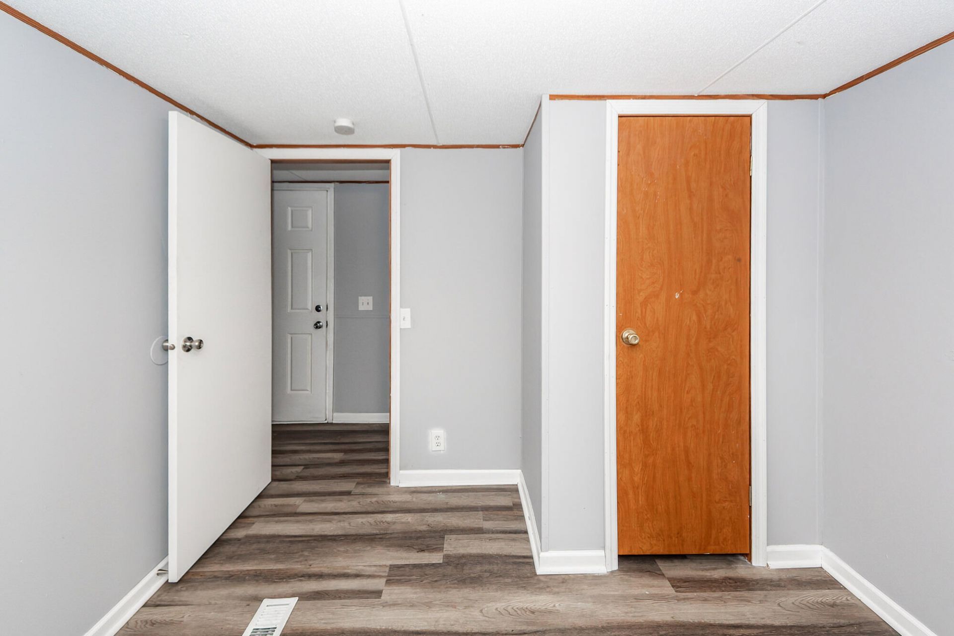 5475 Califf Road Photo 20