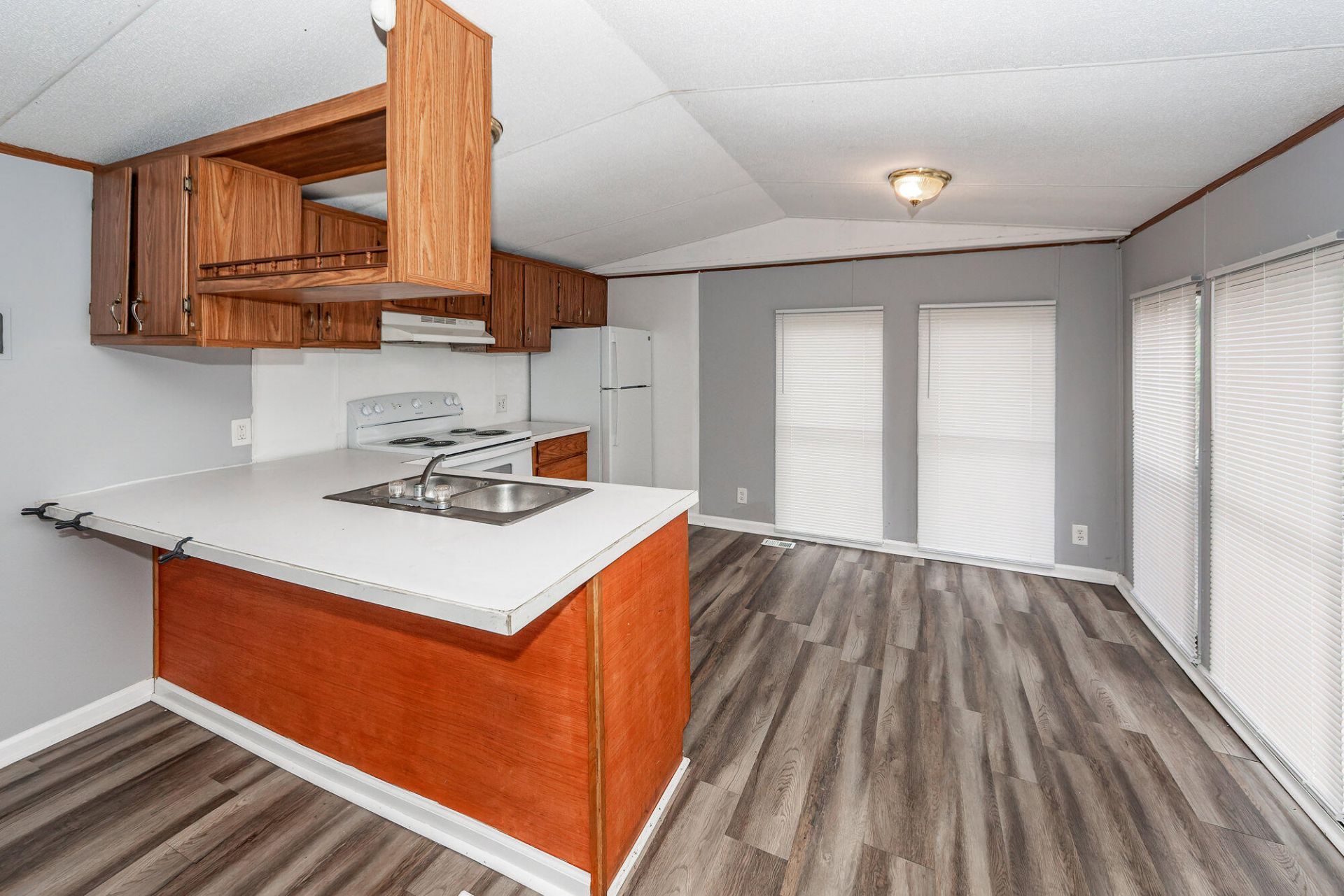 5475 Califf Road Photo 7