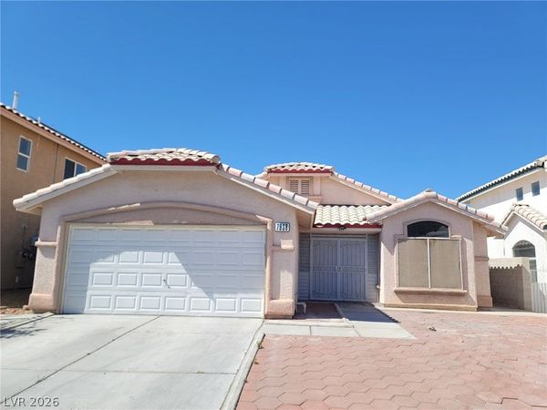 7938 Kentshire Drive , Las Vegas, NV 89117