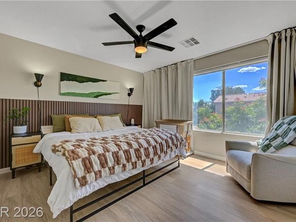 6878 Mesita Avenue, Las Vegas, NV 89122