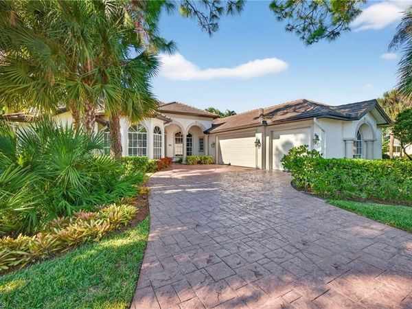 2229 Goshawk CT, NAPLES, FL 34105