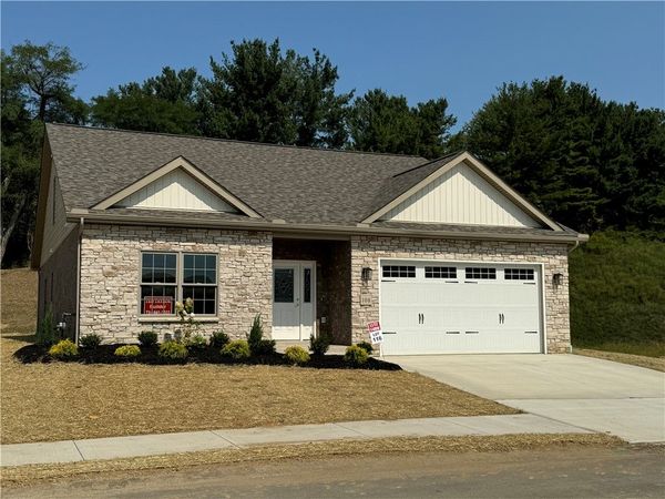 108 Harrowgate Ln , Canonsburg, PA 15317