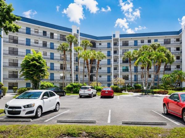 4640 W Lucerne Lakes Blvd W W, Unit 205, Lake Worth, FL 33467