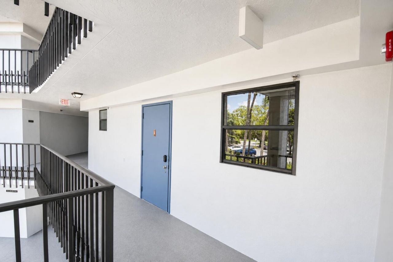 4640 W Lucerne Lakes Blvd W W, Unit 205, Lake Worth, FL 33467 Photo