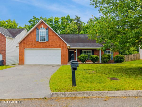 9918 Coral Springs Lane, Knoxville, TN 37922