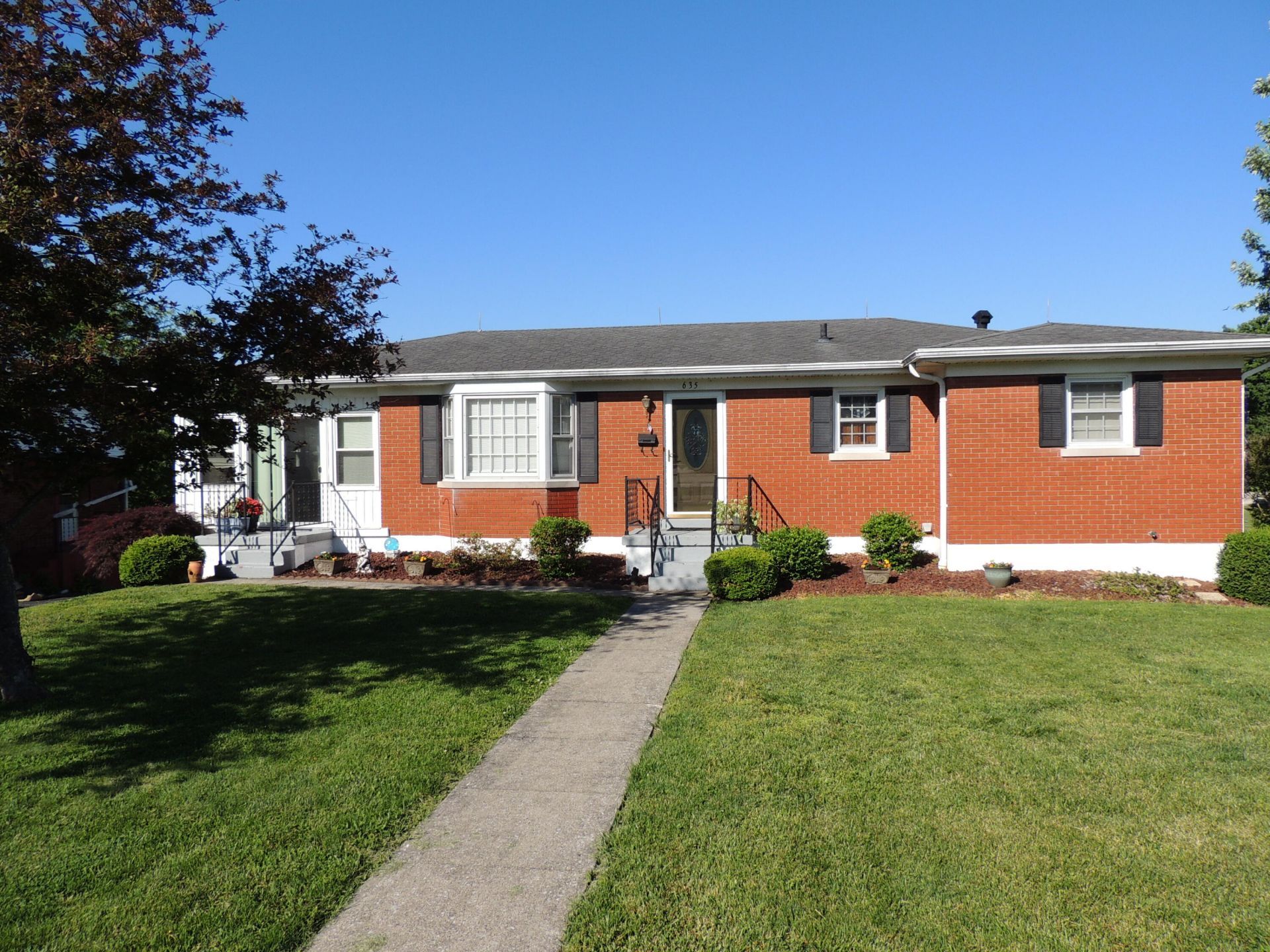 635 Wren Avenue, Frankfort, KY 40601 Main Photo