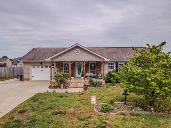 122 Lyndsey Drive, Chatsworth, GA 30705