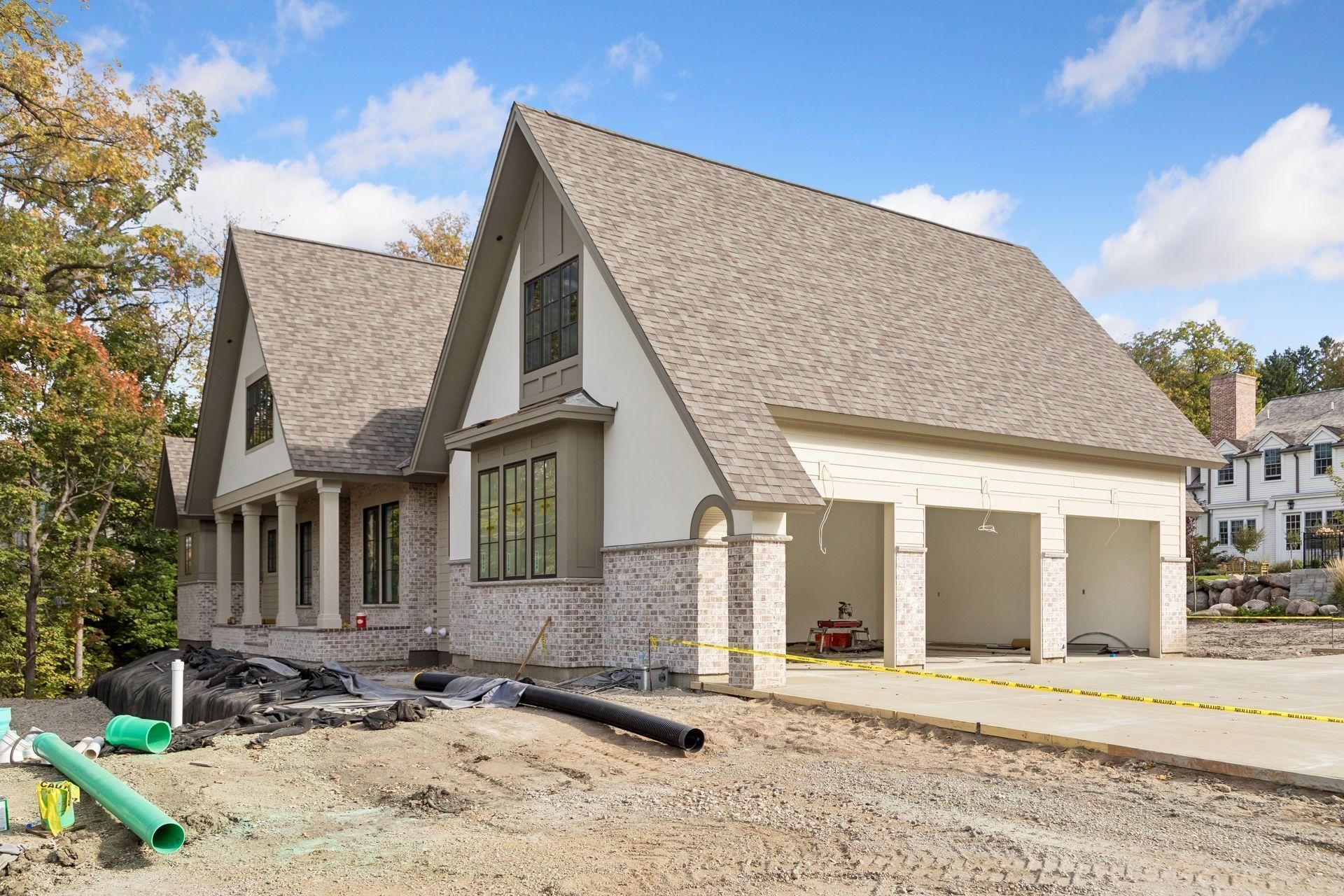 110 Mississippi River Boulevard N Saint Paul, MN 55104