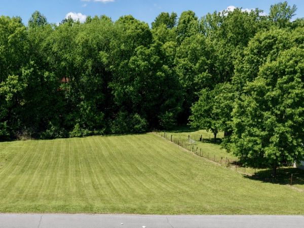 0 Briarwood Dr, Charlotte, TN 37036