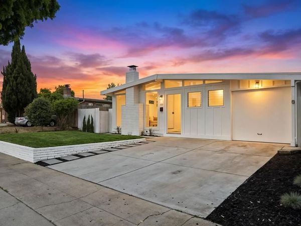 1117 Poinciana Dr, Sunnyvale, CA 94086