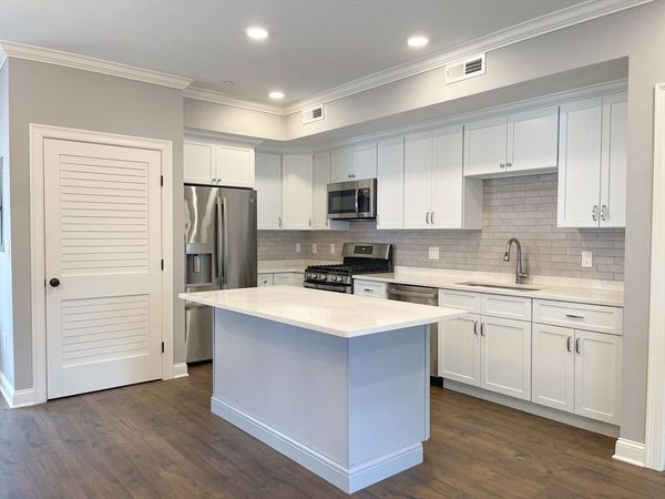 862 Washington St., Unit 3, Norwood, MA 02062