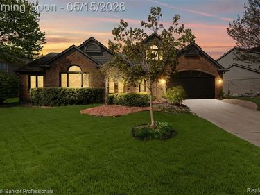 24295 Roma Ridge Drive, Novi, MI 48374