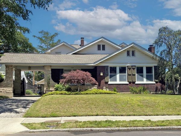 1498 LINDEN AVE, Memphis, TN 38104