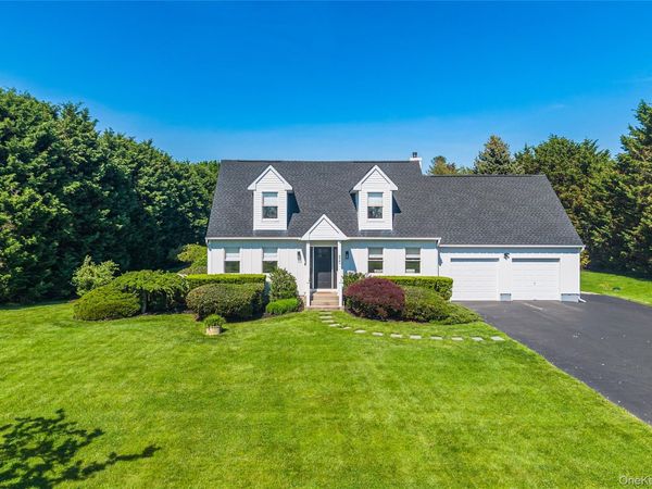 820 Gabriella Court, Mattituck, NY 11952