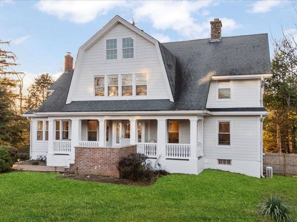 68 A Carlton Avenue , Port Washington, NY 11050