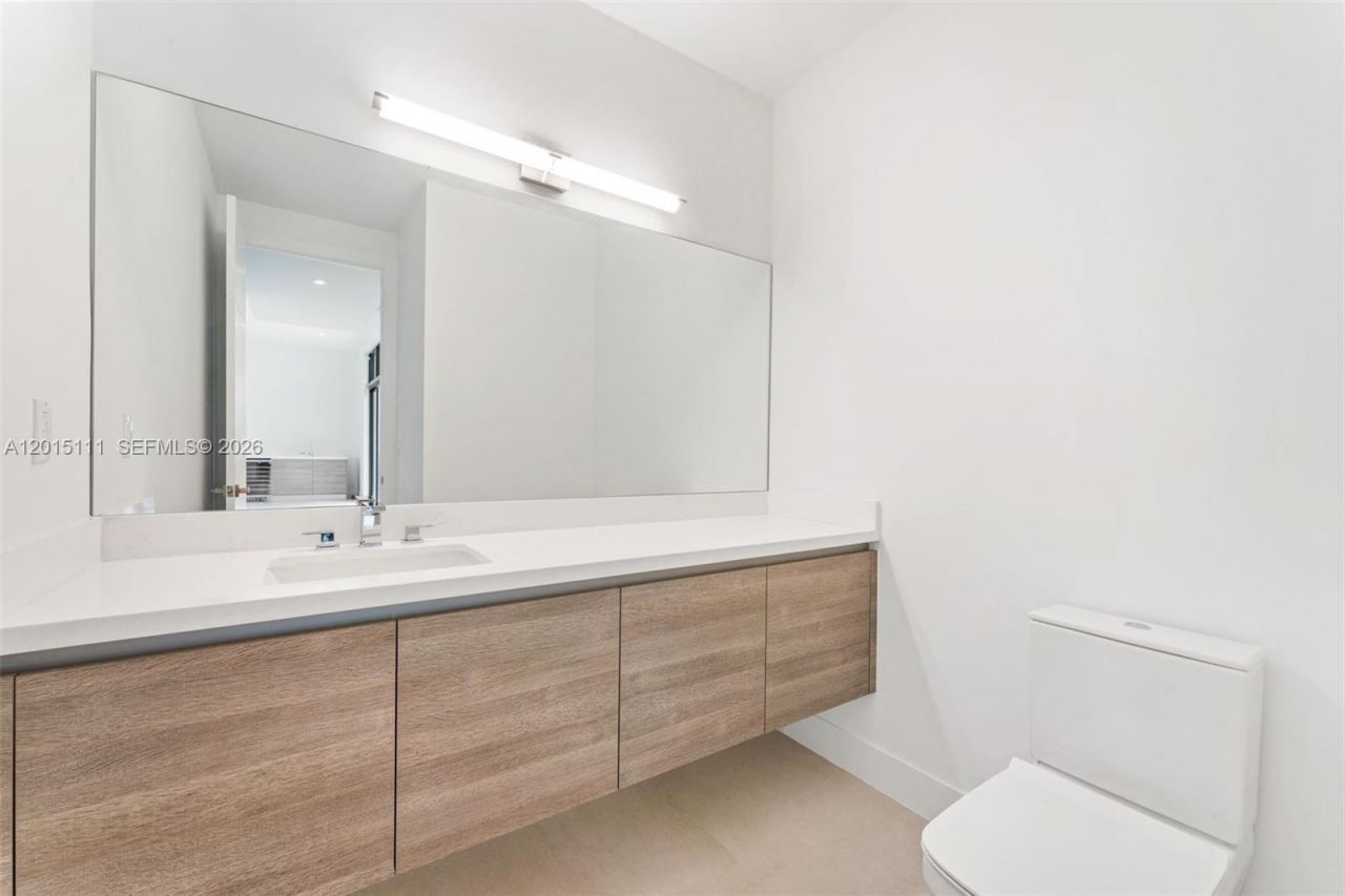 16700 N Botaniko Dr N , Weston, FL 33326 Photo