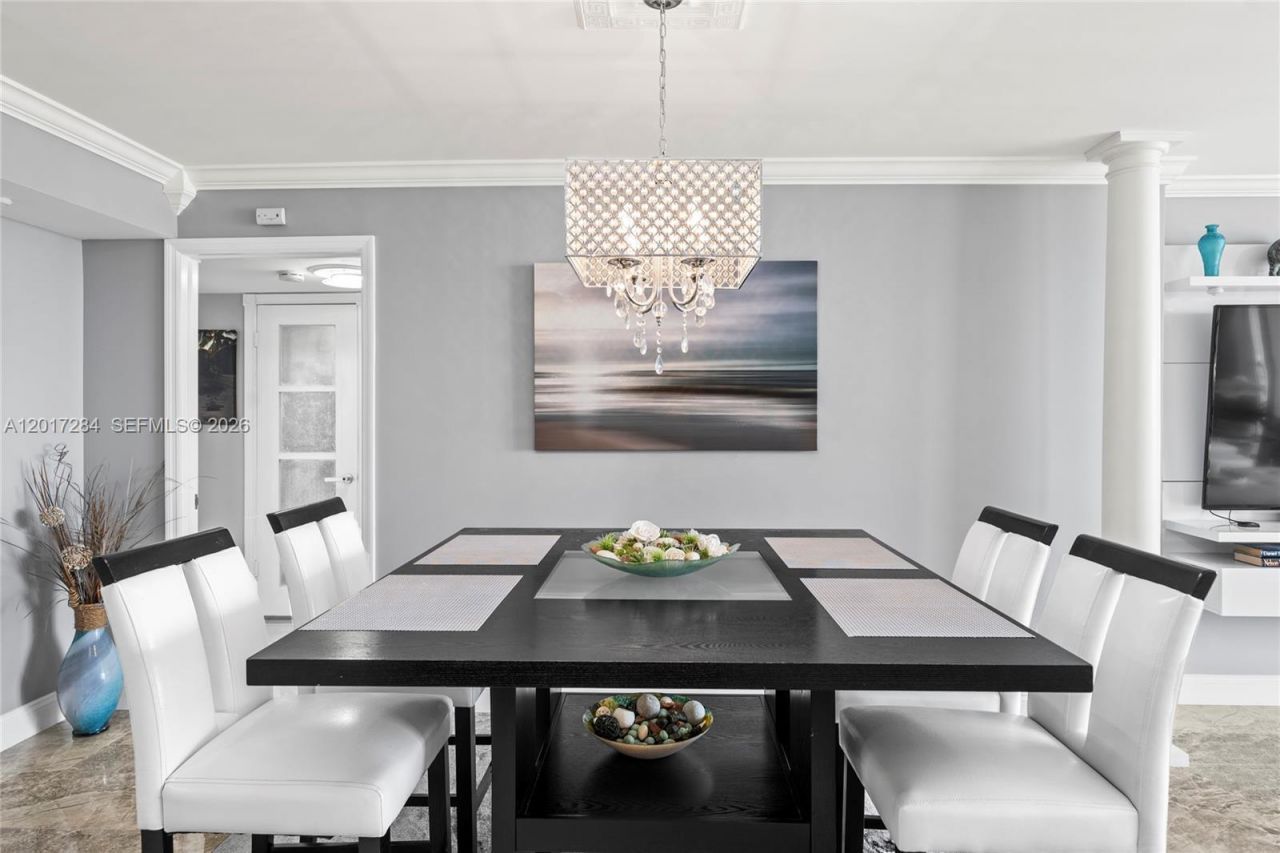 2425 Presidential Way , Unit PH1, West Palm Beach, FL 33401 Photo