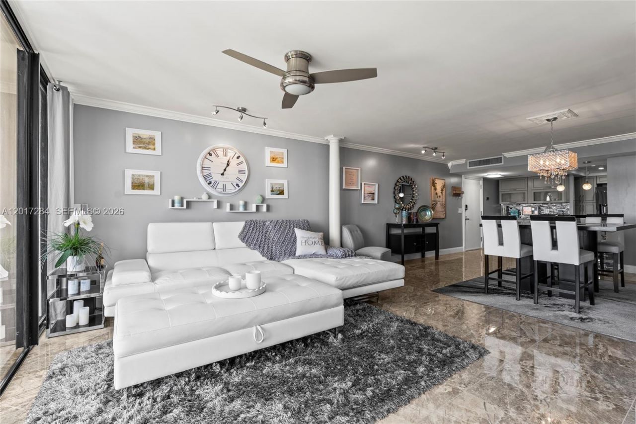2425 Presidential Way , Unit PH1, West Palm Beach, FL 33401 Photo