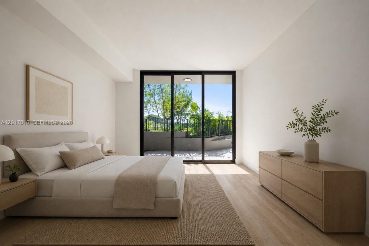 3034 Oak Ave, Unit 203, Coconut Grove, FL 33133 Photo